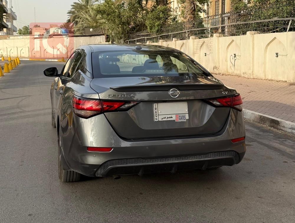 نیسان سێنترا